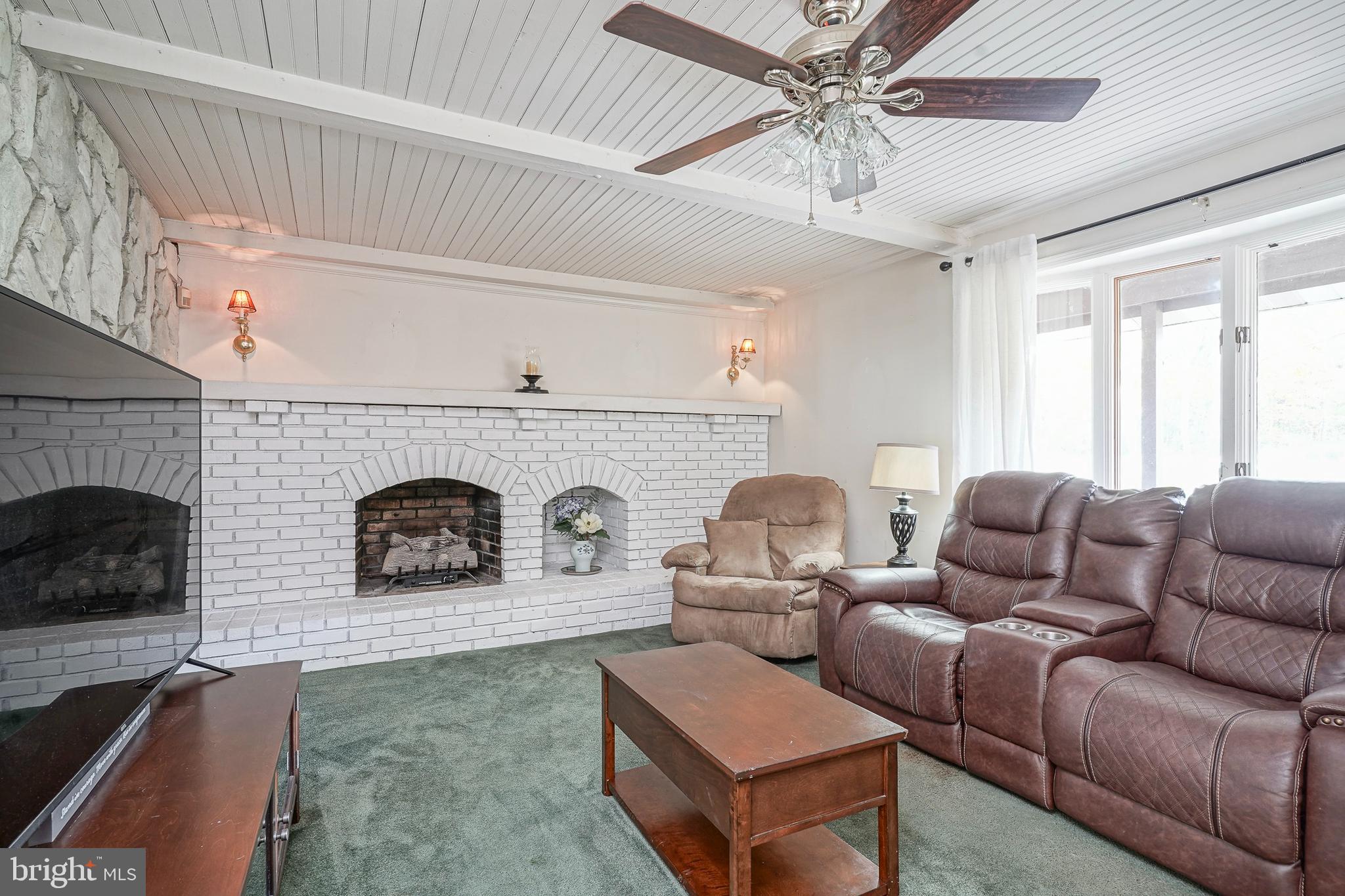 142 Main Road Hammonton, NJ 08037 - Photo 8 of 43