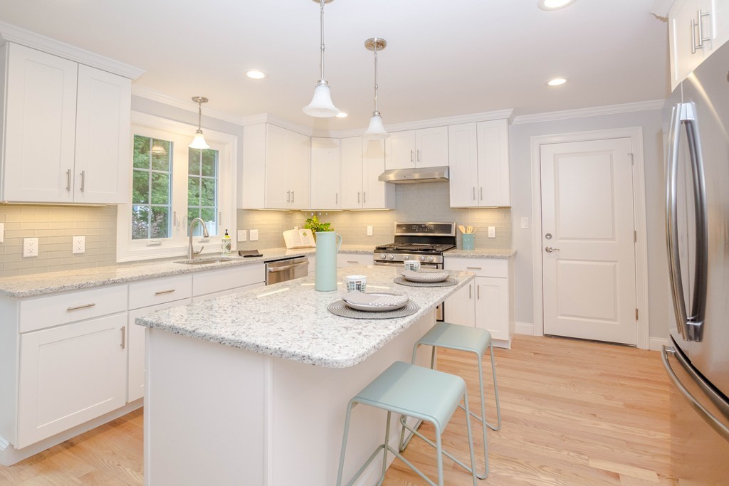 15 Kipling Road Arlington, MA 02476 - Photo 9 of 30 Gallery Image 9