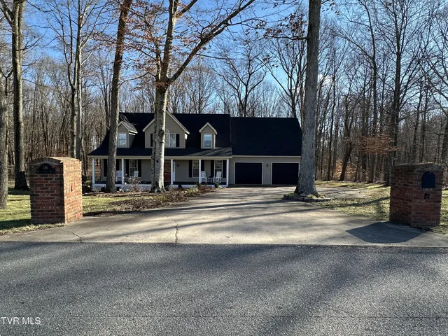 $675,000 | 186 Butchertown Road, Fall Branch, TN 37656