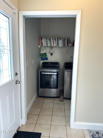 $675,000 | 186 Butchertown Road, Fall Branch, TN 37656