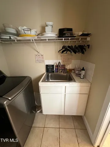 $675,000 | 186 Butchertown Road, Fall Branch, TN 37656