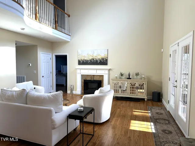 $675,000 | 186 Butchertown Road, Fall Branch, TN 37656