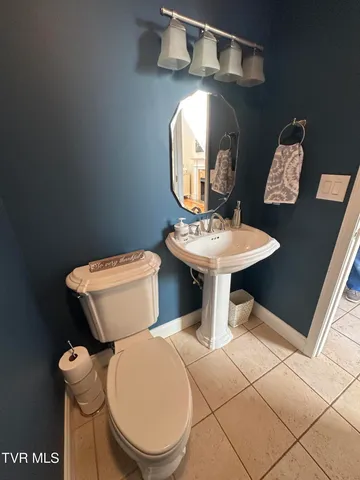 $675,000 | 186 Butchertown Road, Fall Branch, TN 37656