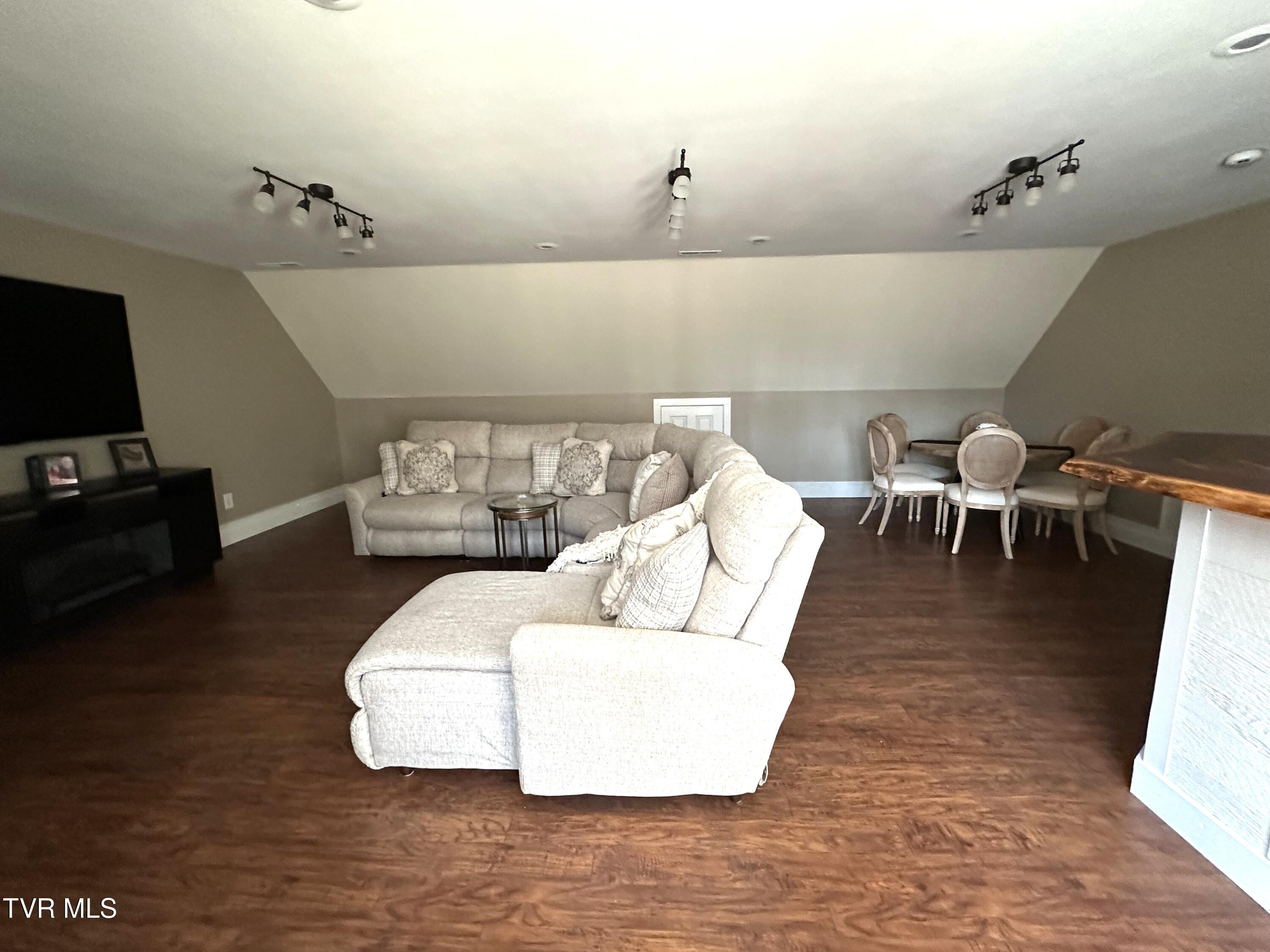 186 Butchertown Road Fall Branch, TN 37656 - Photo 75 of 100 92