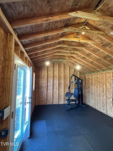 $675,000 | 186 Butchertown Road, Fall Branch, TN 37656