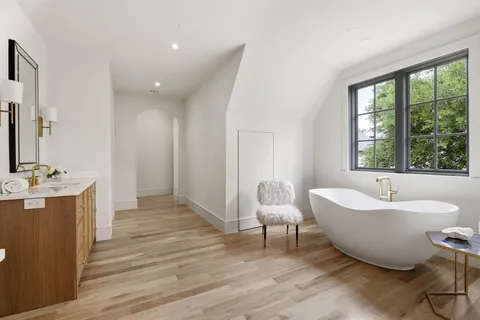 $5,850,000 | 4021 Southwestern Boulevard, University Park, TX 75225
