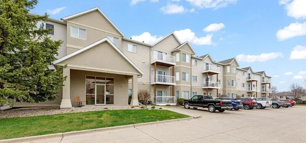 $289,900 | 3401 28th Street Southwest, Unit 106, Fargo, ND 58104