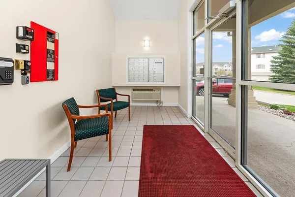 $289,900 | 3401 28th Street Southwest, Unit 106, Fargo, ND 58104