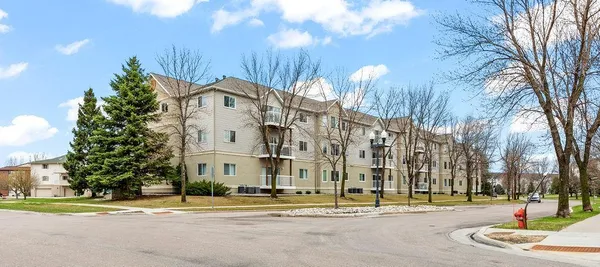 $289,900 | 3401 28th Street Southwest, Unit 106, Fargo, ND 58104