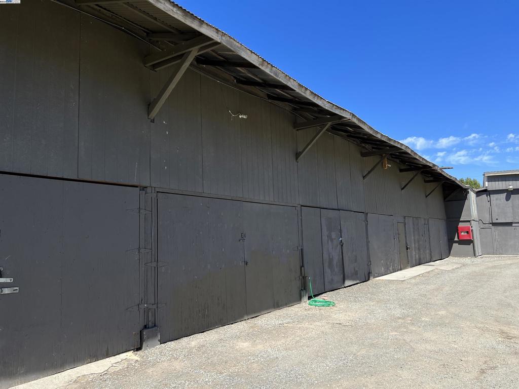 310 Jackson Boulevard Isleton, CA 95641 - Photo 34 of 55 a view of a outdoor space