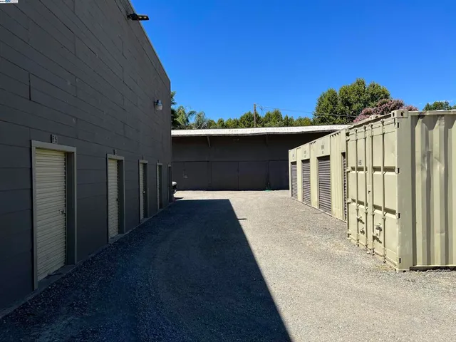 $999,000 | 310 Jackson Boulevard, Isleton, CA 95641