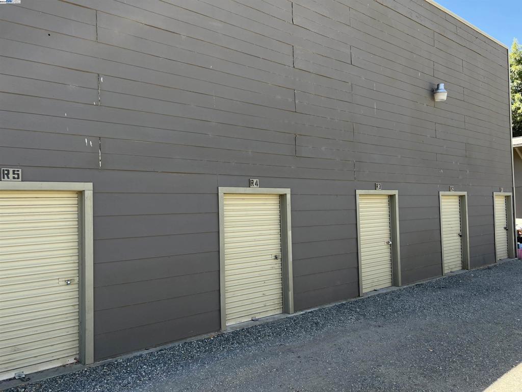 310 Jackson Boulevard Isleton, CA 95641 - Photo 53 of 55 a view of empty room