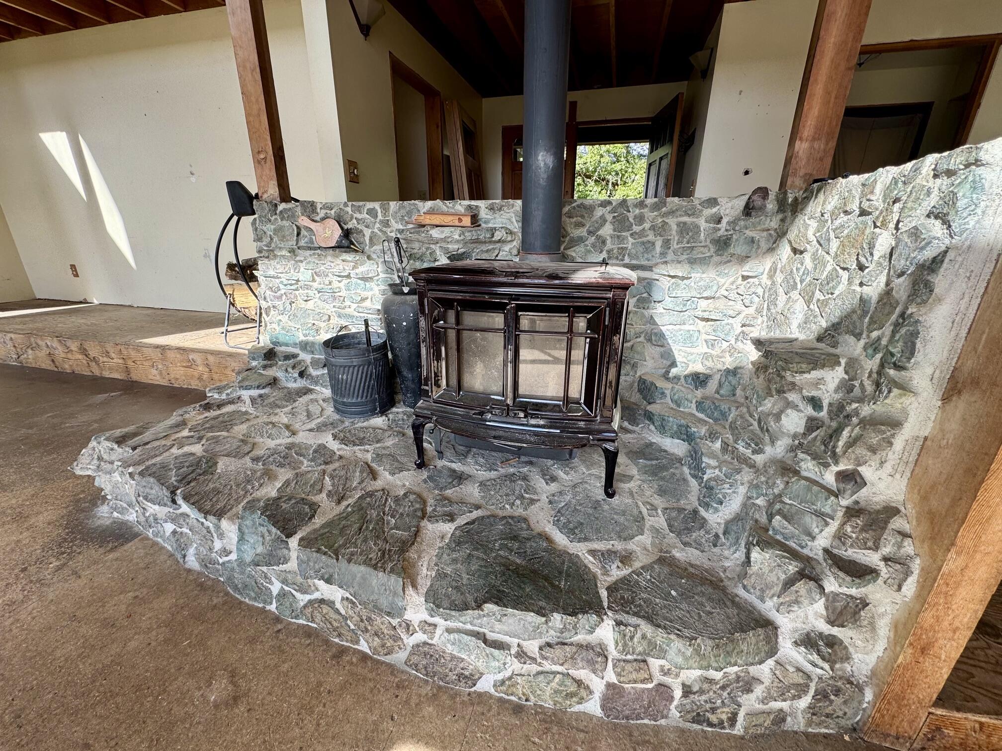 1460 Tim Mullen Road Kneeland, CA 95549 - Photo 11 of 93