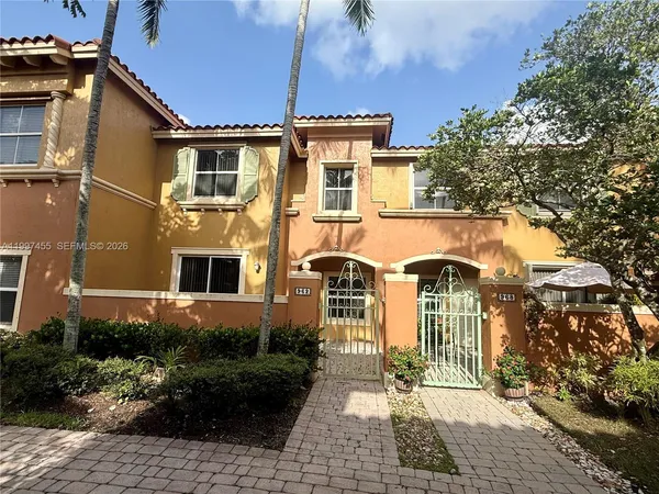 $3,000 | 962 Southwest 143rd Avenue, Unit 2207, Pembroke Pines, FL 33027