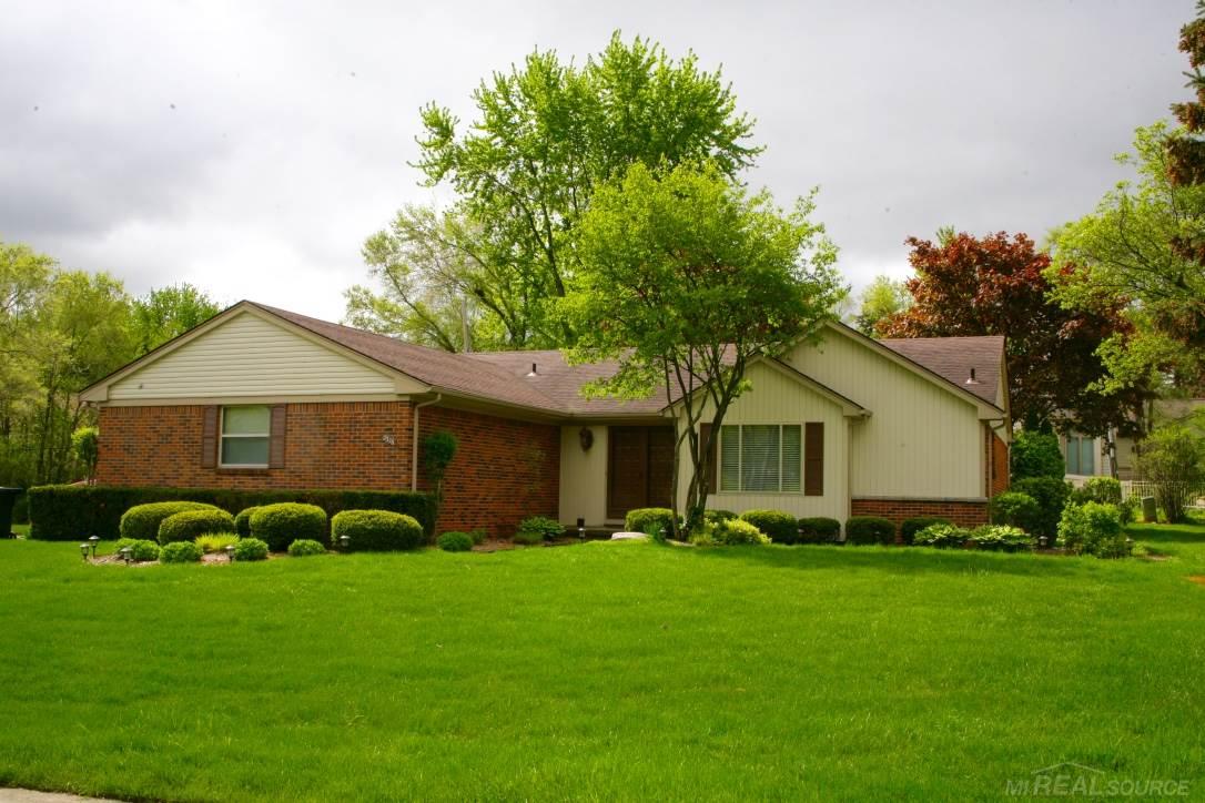 2376 Norton Road Rochester Hills, MI 48307 - Photo 1 of 25