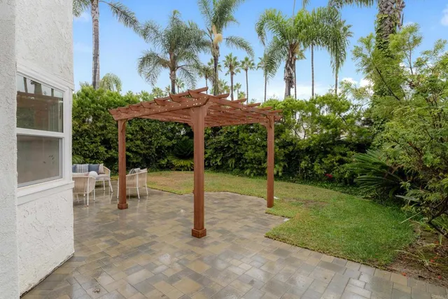 $2,249,000 | 45 St Christophers Lane, Coronado, CA 92118