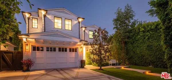 $5,299,000 | 10439 Valley Spring Lane, Toluca Lake, CA 91602