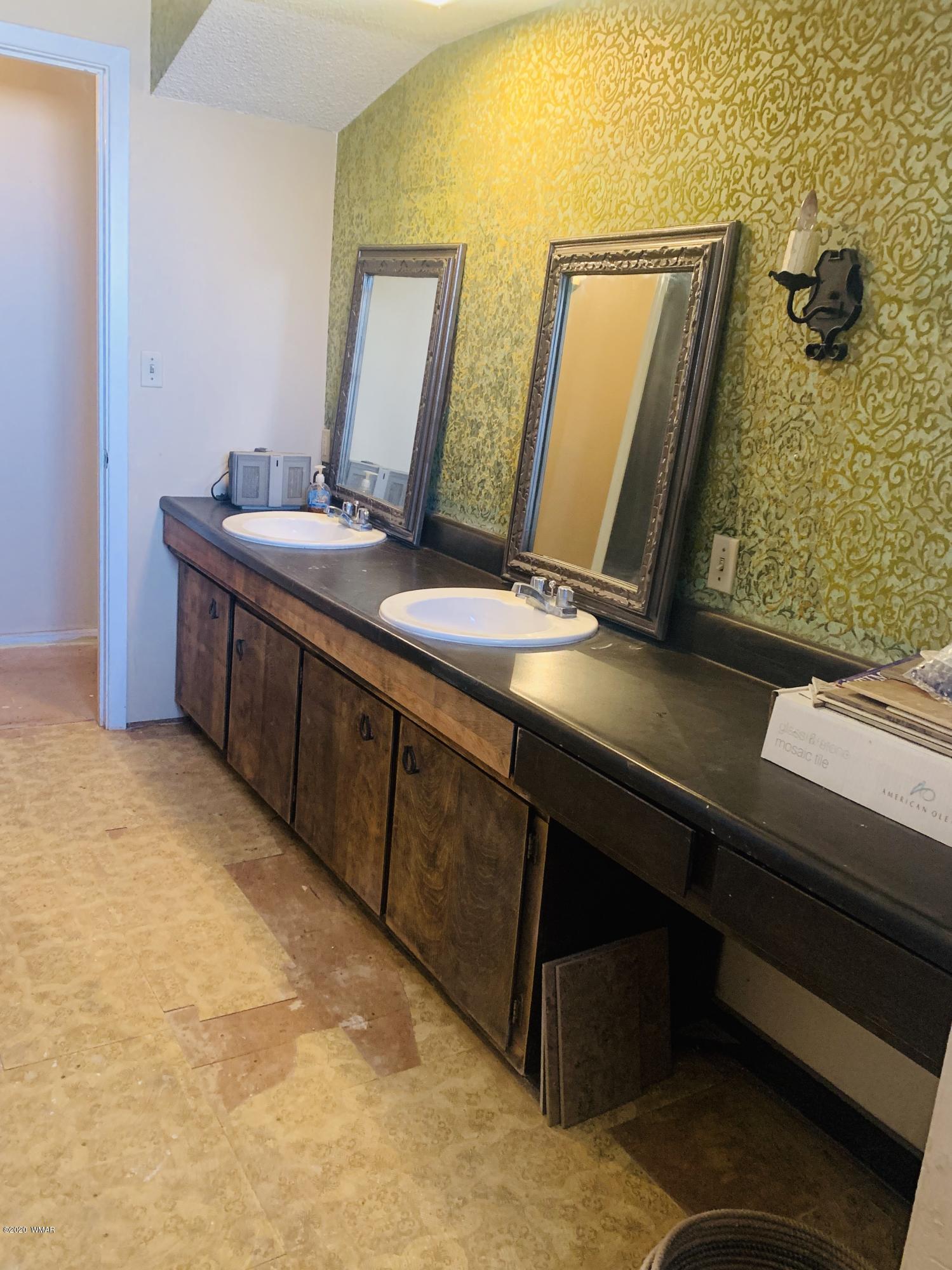 3703 Hereford Road Taylor, AZ 85939 - Photo 8 of 14