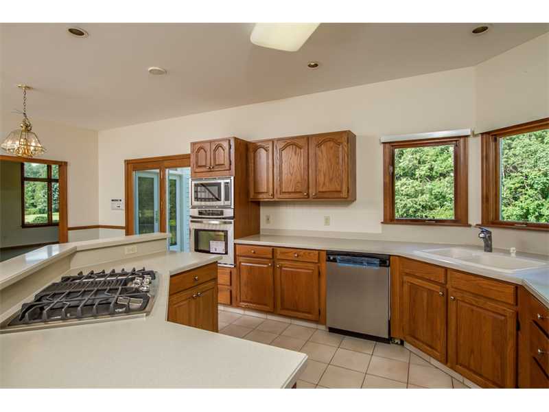 3 Howland Farm Road East Greenwich, RI 02818 - Photo 8 of 25 Kitchen.