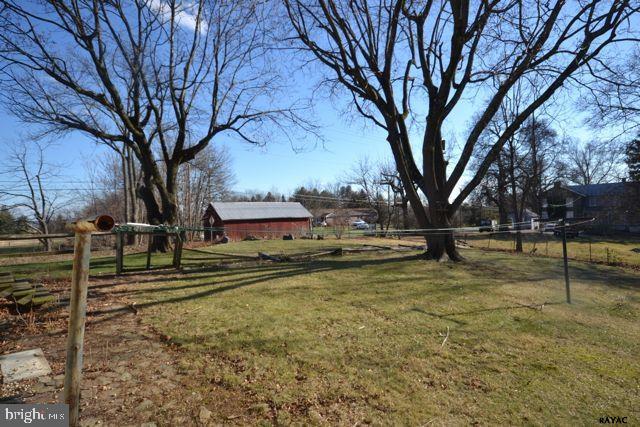 889 Taneytown Road Gettysburg, PA 17325 - Photo 3 of 31 Gallery Image 3