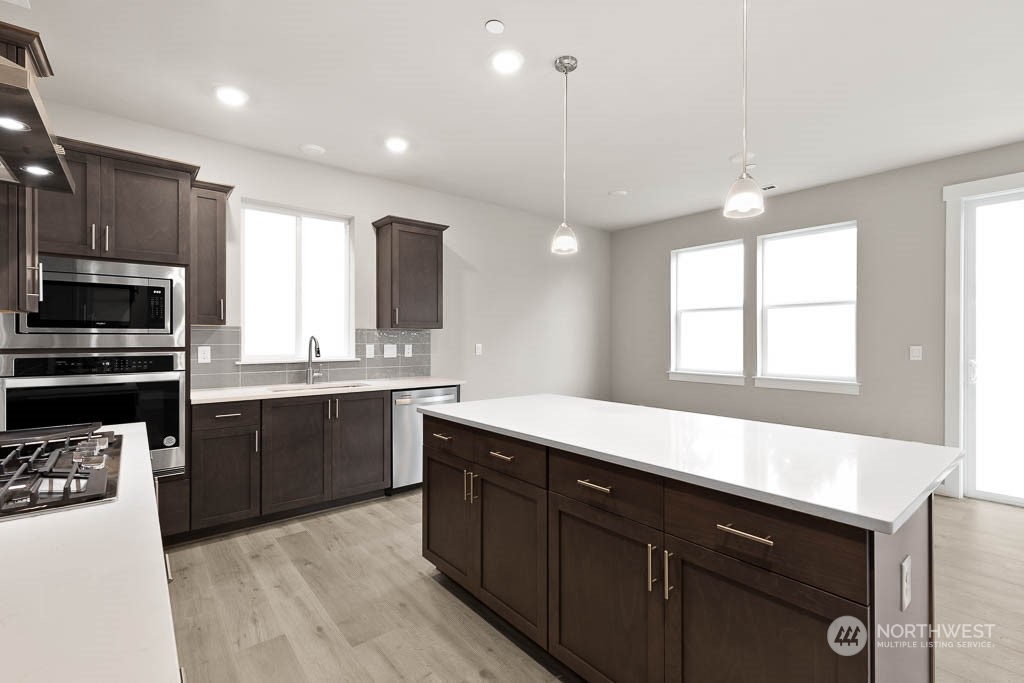 2717 193rd Place Southeast, Unit F08 Bothell, WA 98012 - Photo 18 of 35 Gallery Image 18