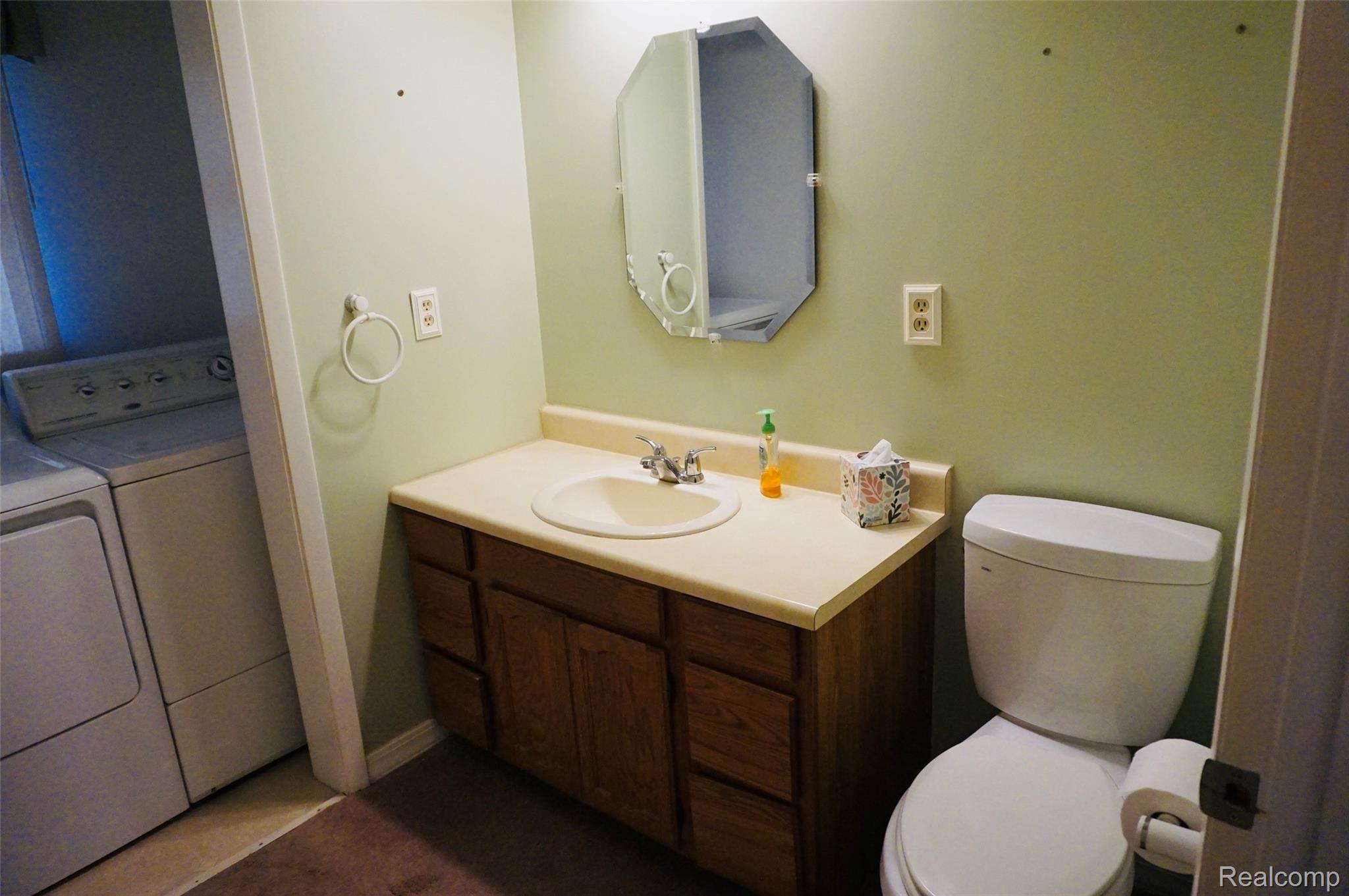 7740 10 Mile Road Ceresco, MI 49033 - Photo 32 of 51 Main Bathroom