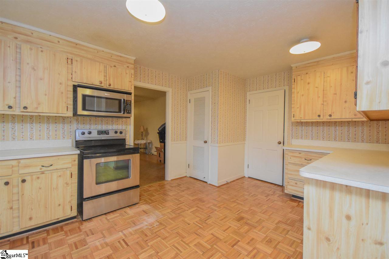 205 Spring Forest Road Greenville, SC 29615 - Photo 13 of 31 Gallery Image 13