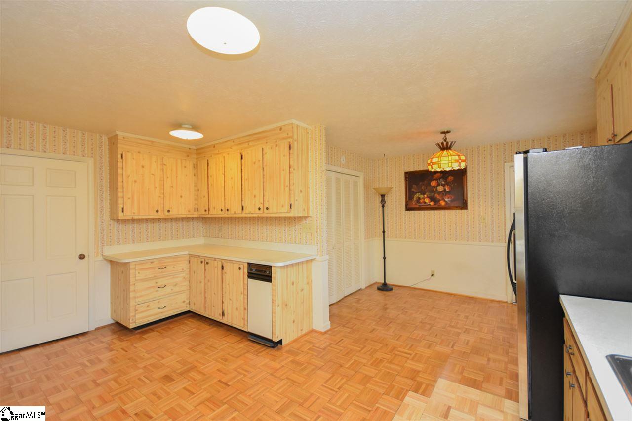 205 Spring Forest Road Greenville, SC 29615 - Photo 15 of 31 Gallery Image 15