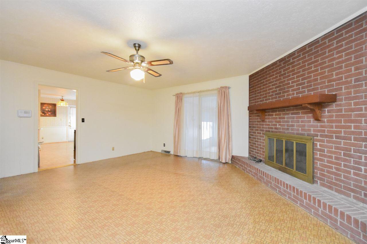 205 Spring Forest Road Greenville, SC 29615 - Photo 17 of 31 Gallery Image 17