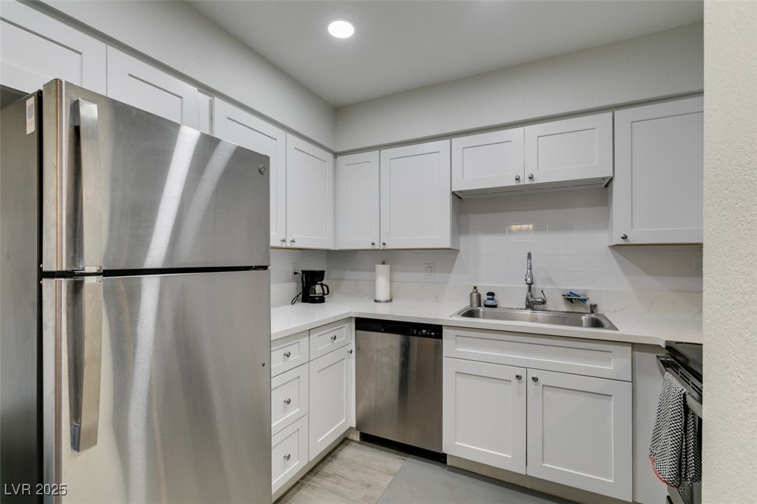 3151 North Soaring Gulls Drive, Unit 2014 Las Vegas, NV 89128 - Photo 25 of 37