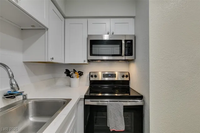 $195,000 | 3151 North Soaring Gulls Drive, Unit 2014, Las Vegas, NV 89128
