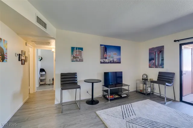 $195,000 | 3151 North Soaring Gulls Drive, Unit 2014, Las Vegas, NV 89128