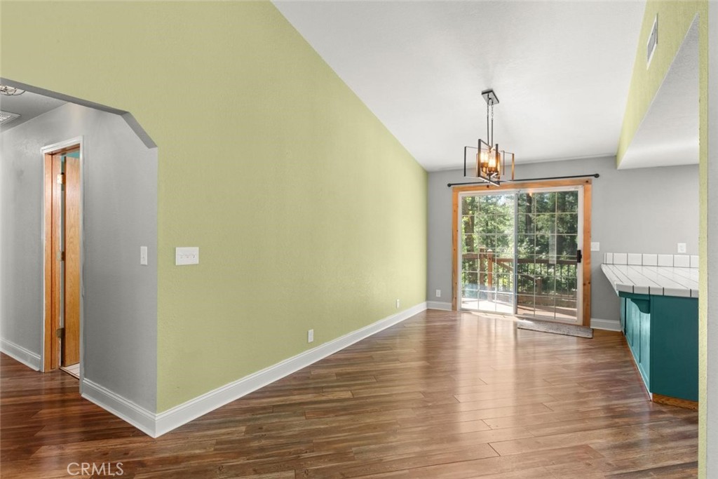14621 Carnegie Road Magalia, CA 95954 - Photo 12 of 38 Dining area