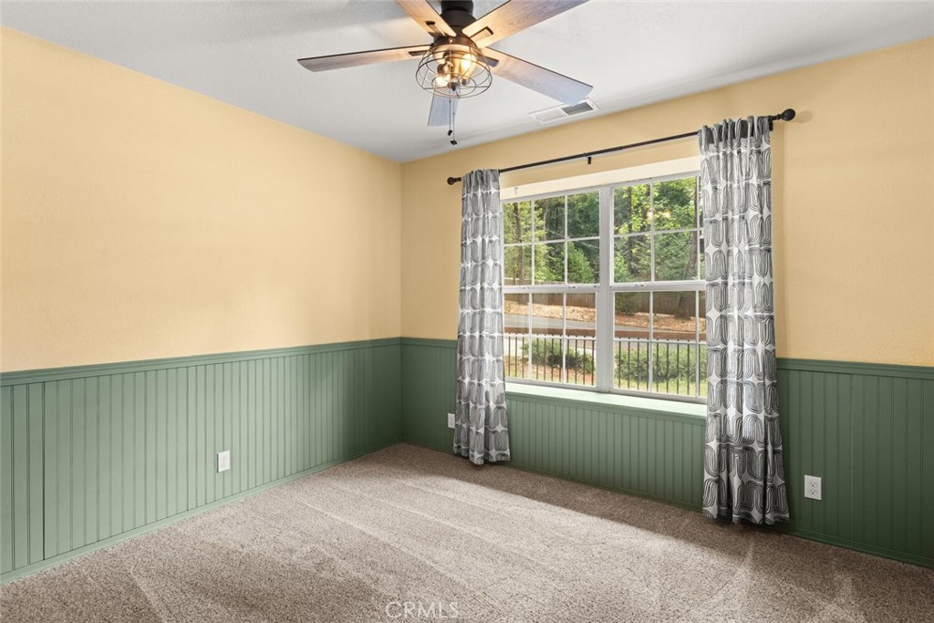 14621 Carnegie Road Magalia, CA 95954 - Photo 27 of 38 Guest bedroom 2