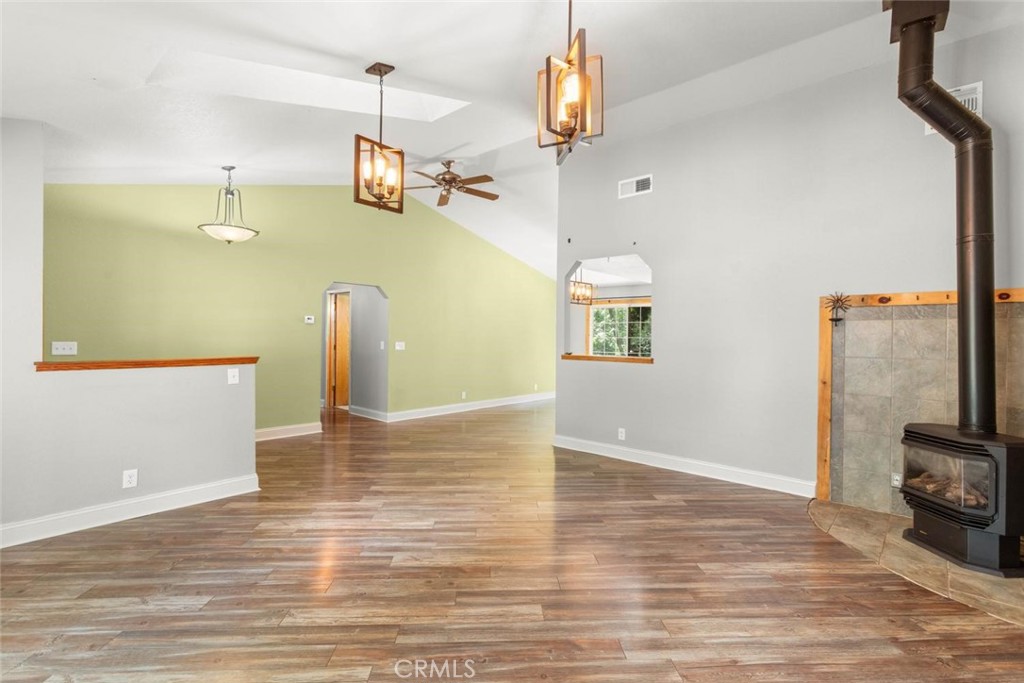 14621 Carnegie Road Magalia, CA 95954 - Photo 10 of 38