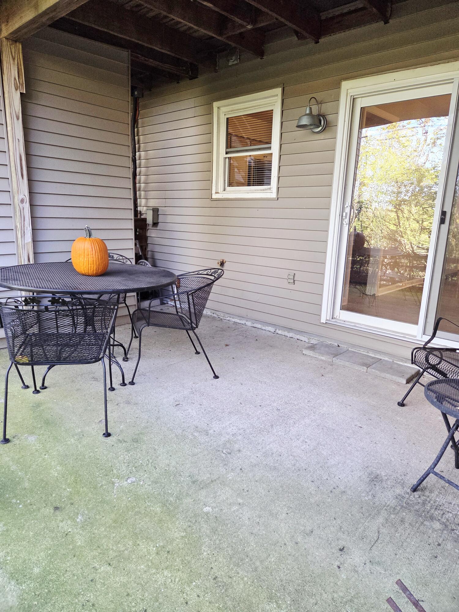 421 Redding Road, Unit 79 Lexington, KY 40517 - Photo 31 of 40 20251022_152248