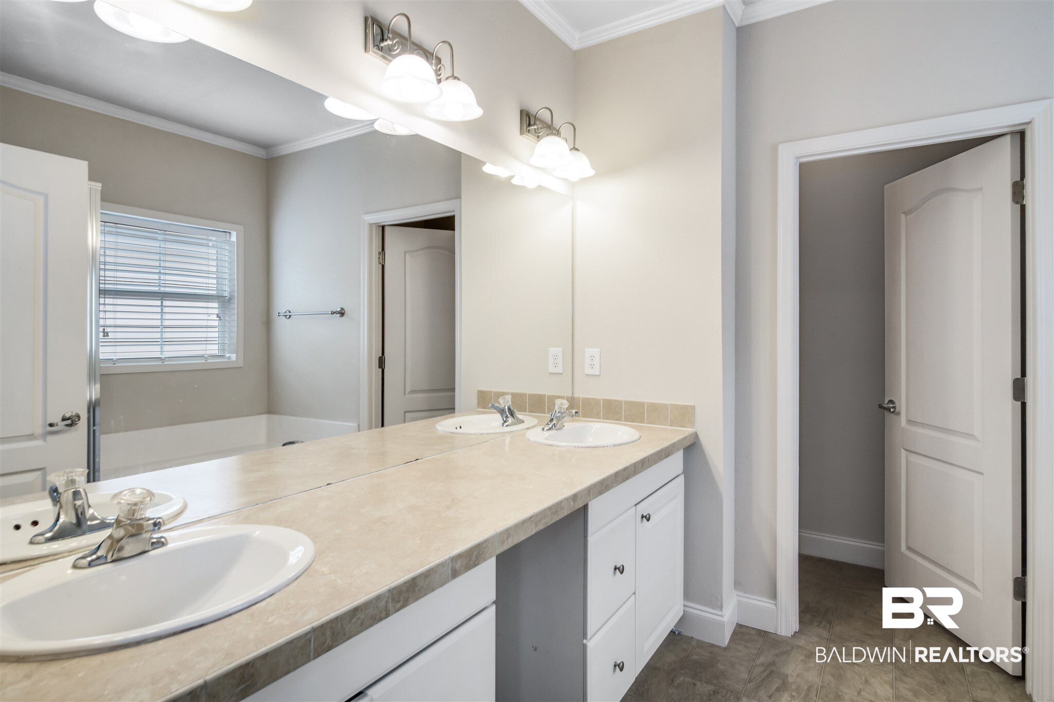 25806 Pollard Road, Unit 208 Daphne, AL 36526 - Photo 18 of 29
