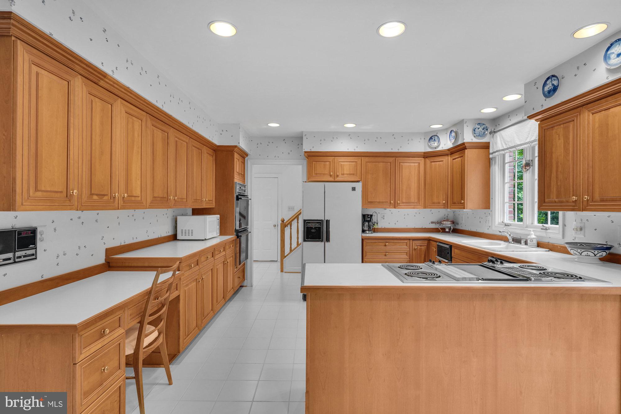 10700 Hunters Run Court Vienna, VA 22181 - Photo 12 of 75
