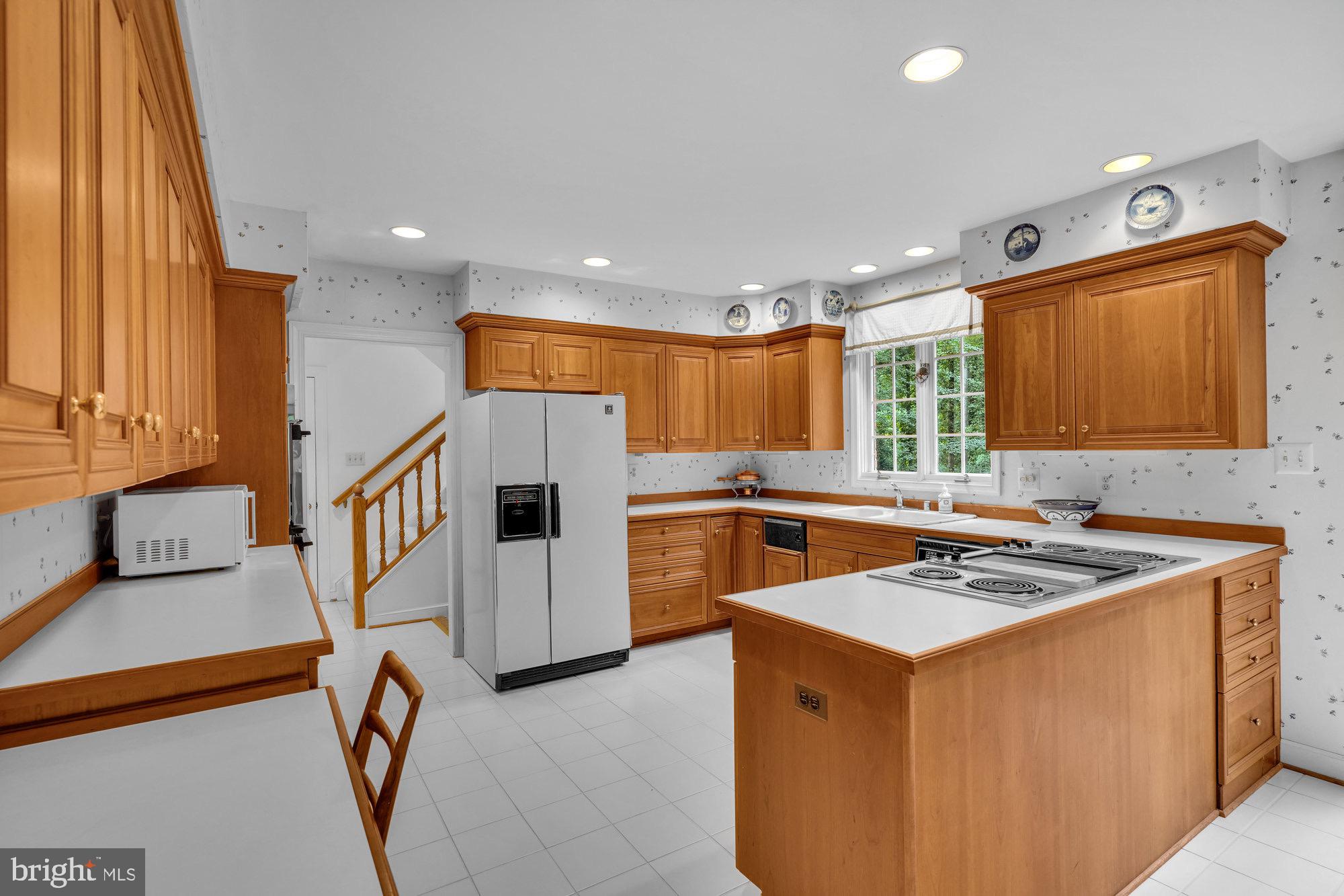 10700 Hunters Run Court Vienna, VA 22181 - Photo 13 of 75