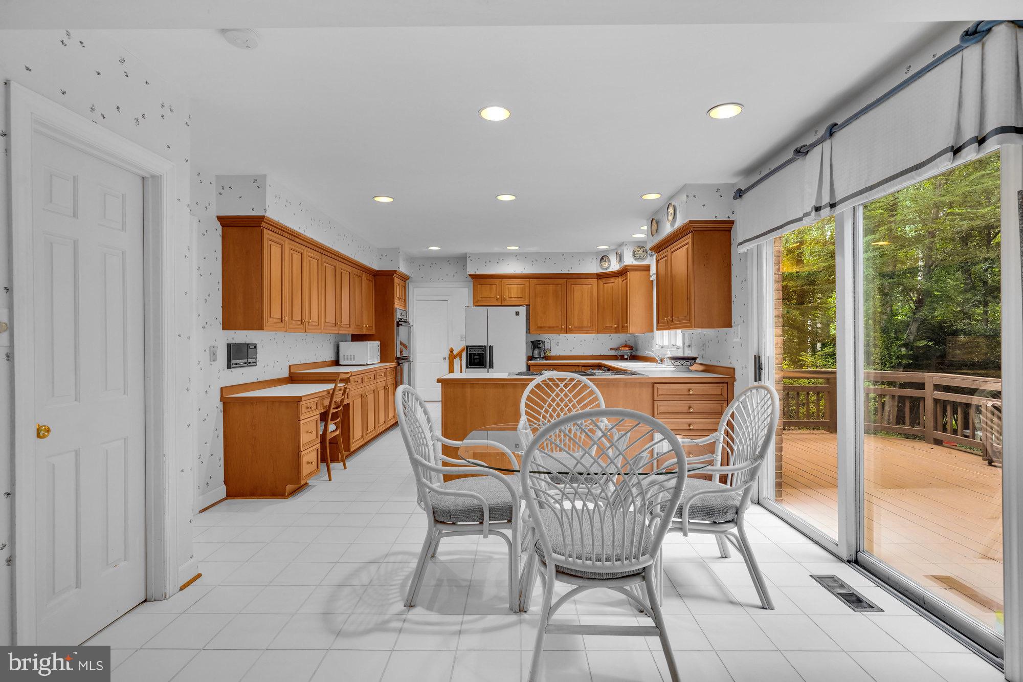 10700 Hunters Run Court Vienna, VA 22181 - Photo 18 of 75