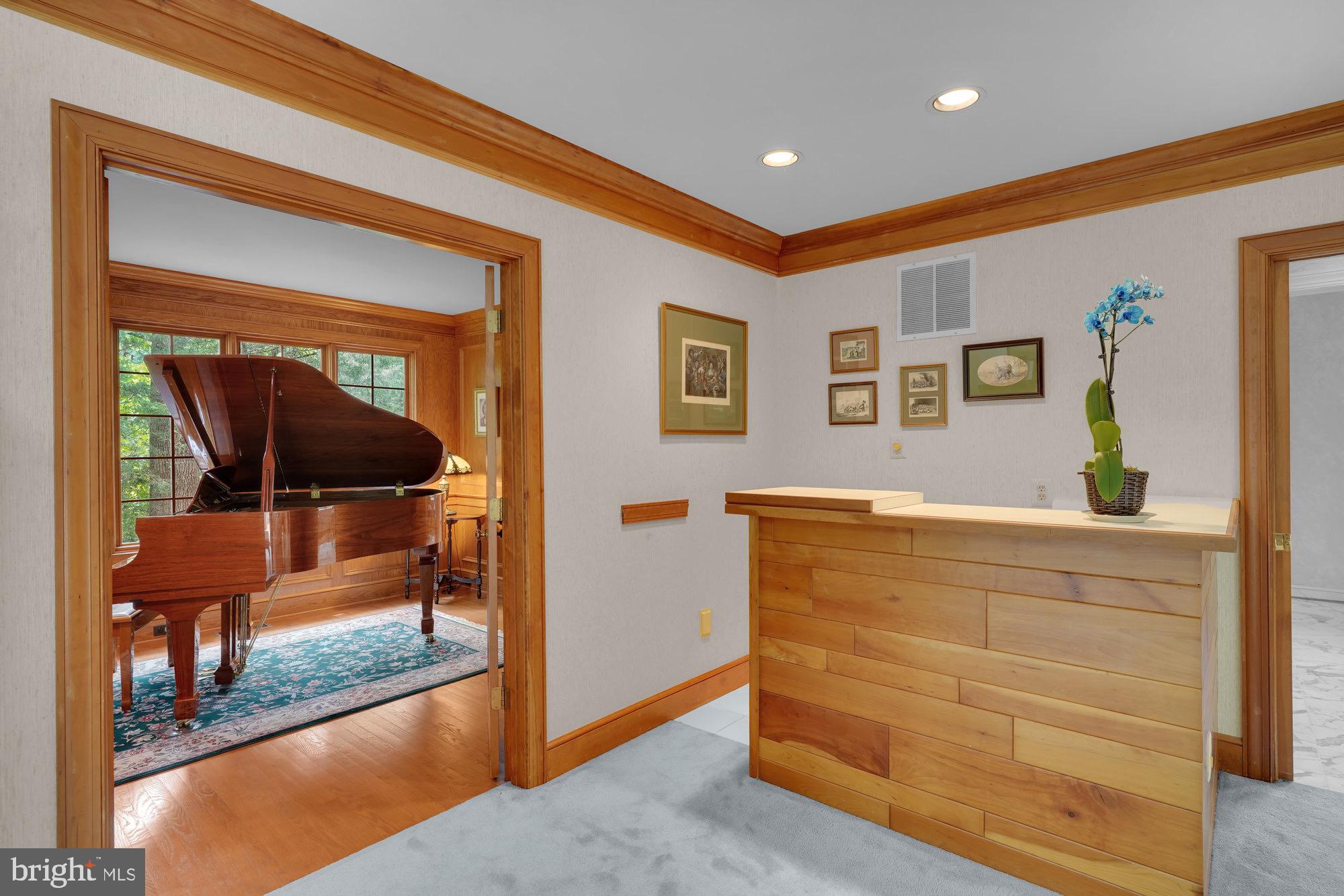 10700 Hunters Run Court Vienna, VA 22181 - Photo 20 of 75