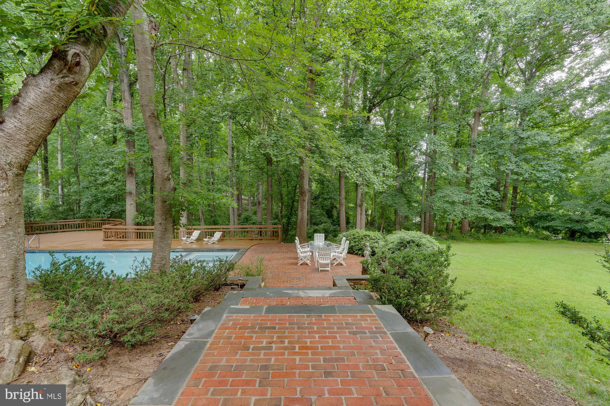 10700 Hunters Run Court Vienna, VA 22181 - Photo 62 of 75