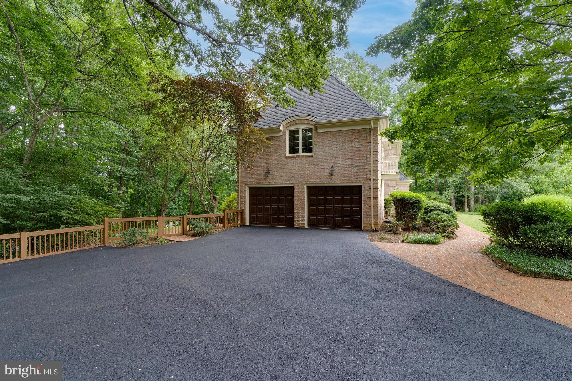 10700 Hunters Run Court Vienna, VA 22181 - Photo 72 of 75