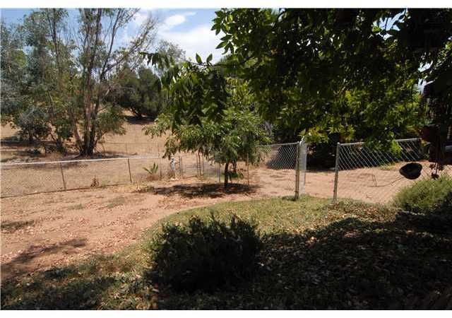 1106 Destree Road Escondido, CA 92027 - Photo 15 of 22 Gallery Image 15