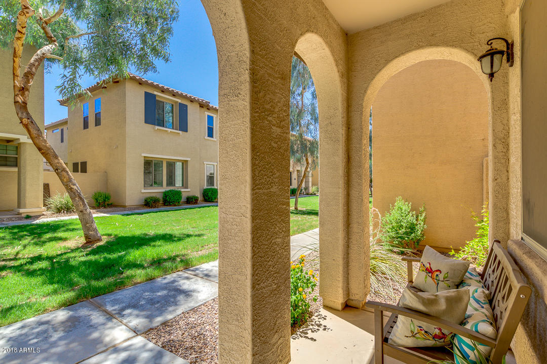 3471 South Bandit Road Gilbert, AZ 85297 - Photo 5 of 38 05-Bandit