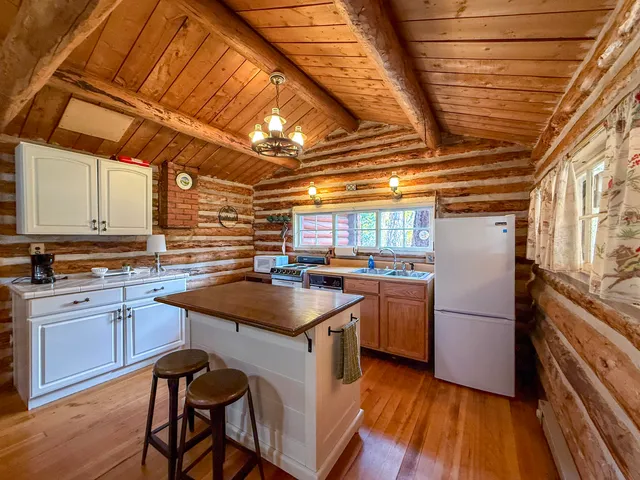 $339,900 | 165 Fish Hatchery Road, Story, WY 82842