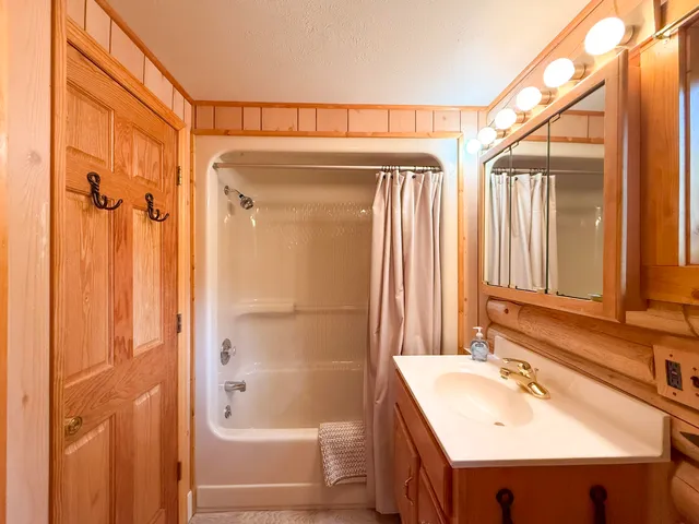 $339,900 | 165 Fish Hatchery Road, Story, WY 82842