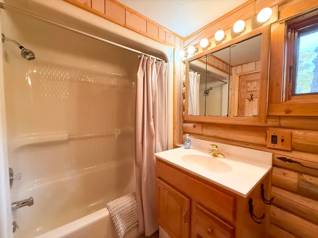 $339,900 | 165 Fish Hatchery Road, Story, WY 82842