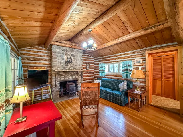 $339,900 | 165 Fish Hatchery Road, Story, WY 82842