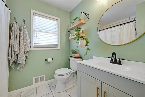 $250,000 | 3537 North Walrond Avenue, Kansas City, MO 64117
